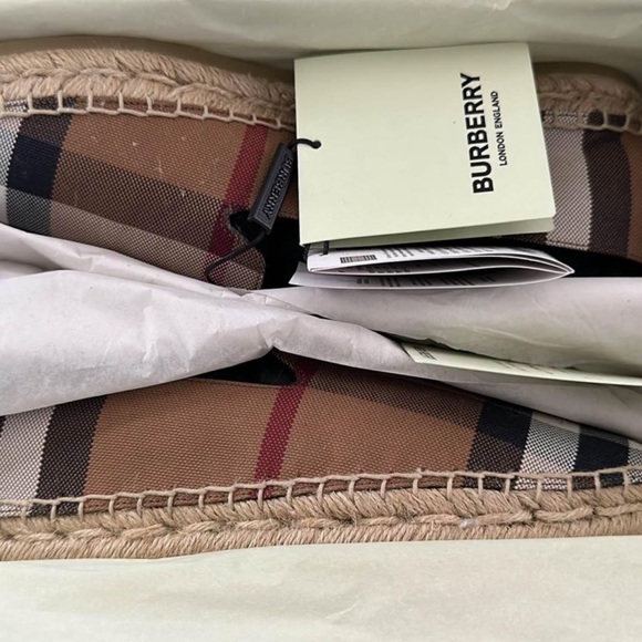 Burberry Shoes - Picture 1 of 6